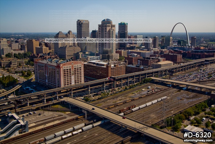 Aerial photo of St. Louis and the Gateway Arch 4