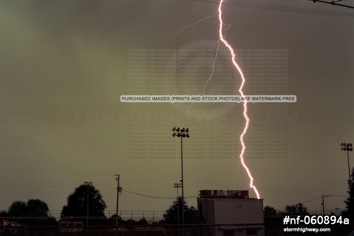 Dunbar, WV ribbon lightning