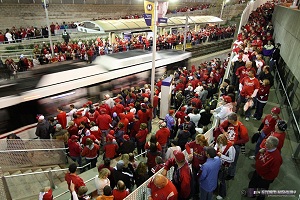 Cardinals fans at Metrolink station