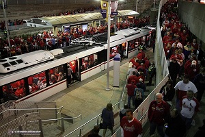 Cardinals fans at Metrolink station