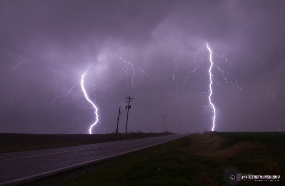 Lightning at Obion, TN, December 9, 2012
