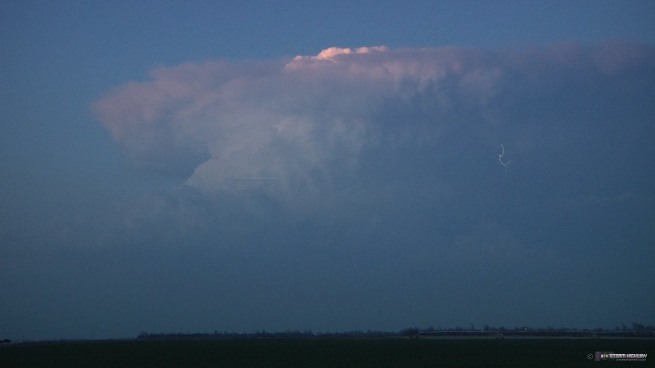 Storm north of Pratt, Kansas