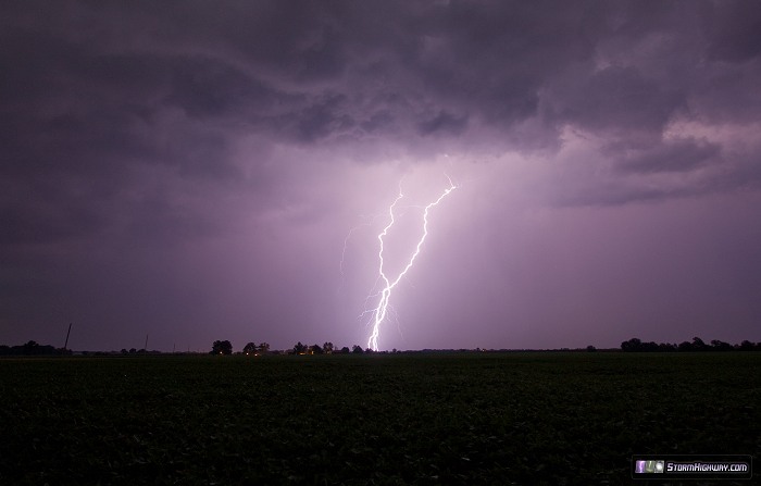 Lightning at Shattuc, IL - August 23, 2013