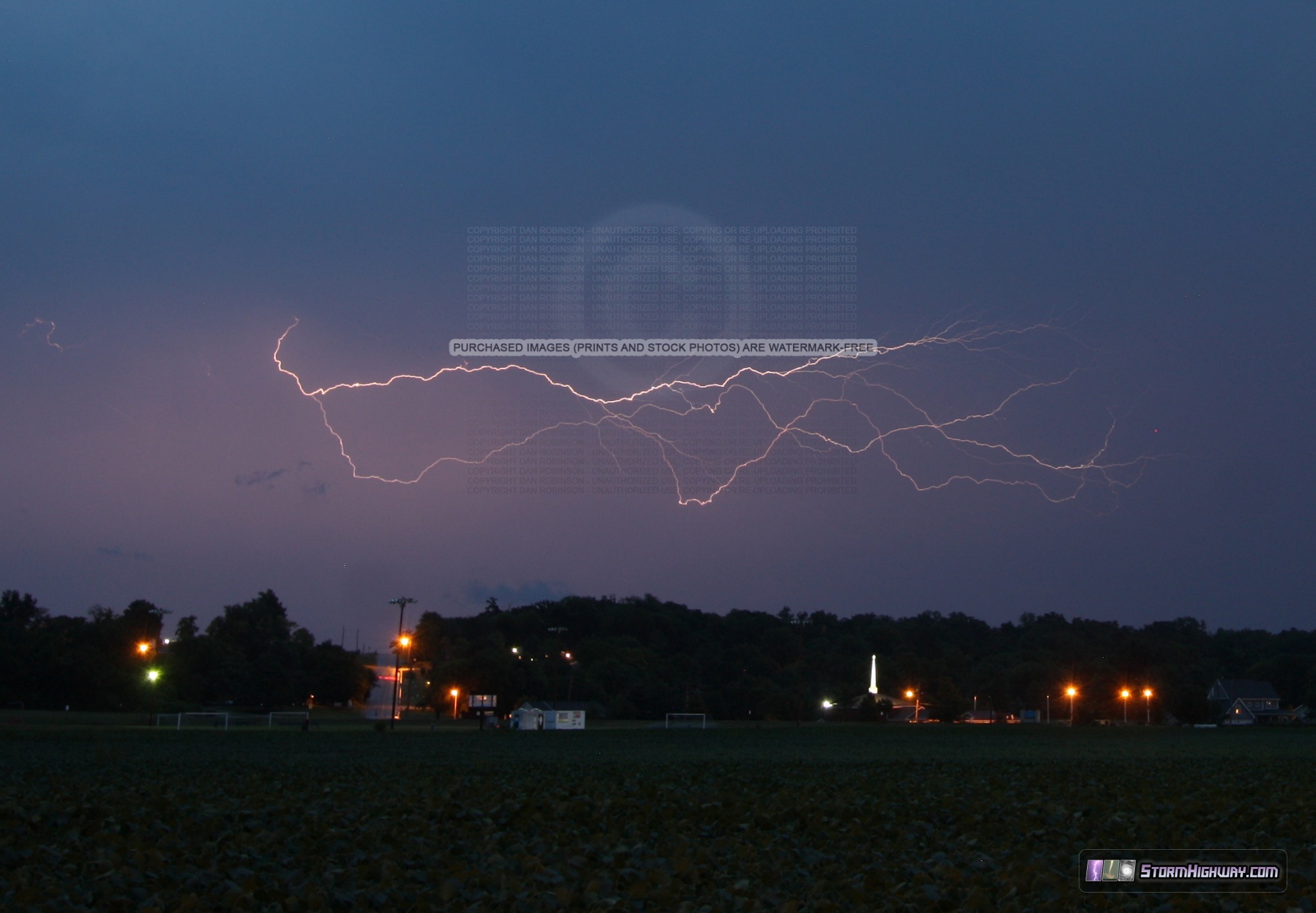 Lightning at Wood River, Illinois - August 6, 2014