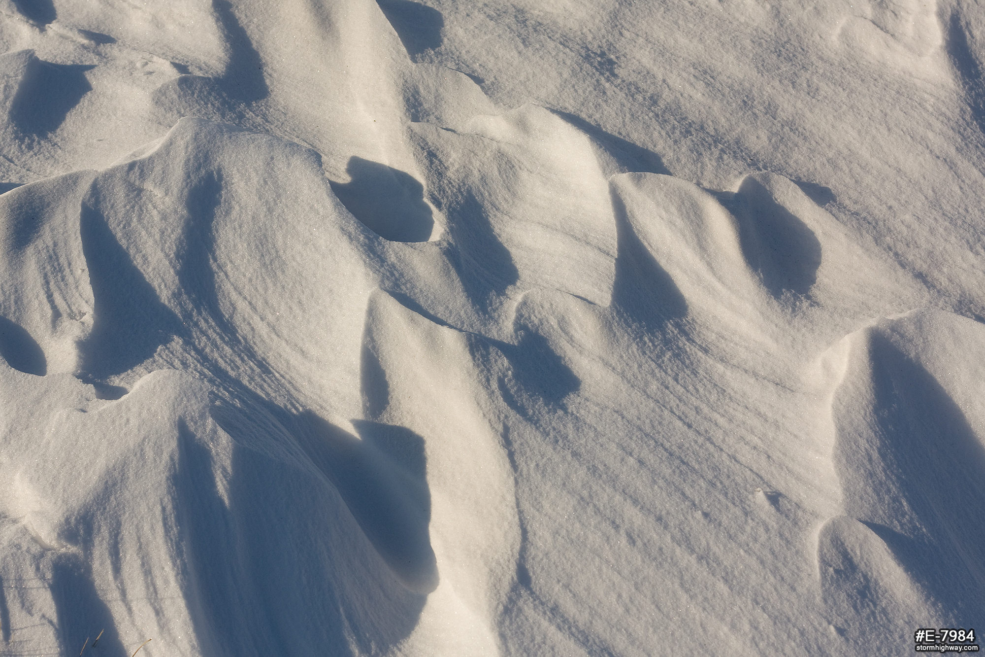 New Year's snowstorm drifting snow patterns :: storm highway :: by Dan ...