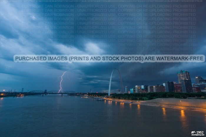 Twilight lightning over the St. Louis riverfront