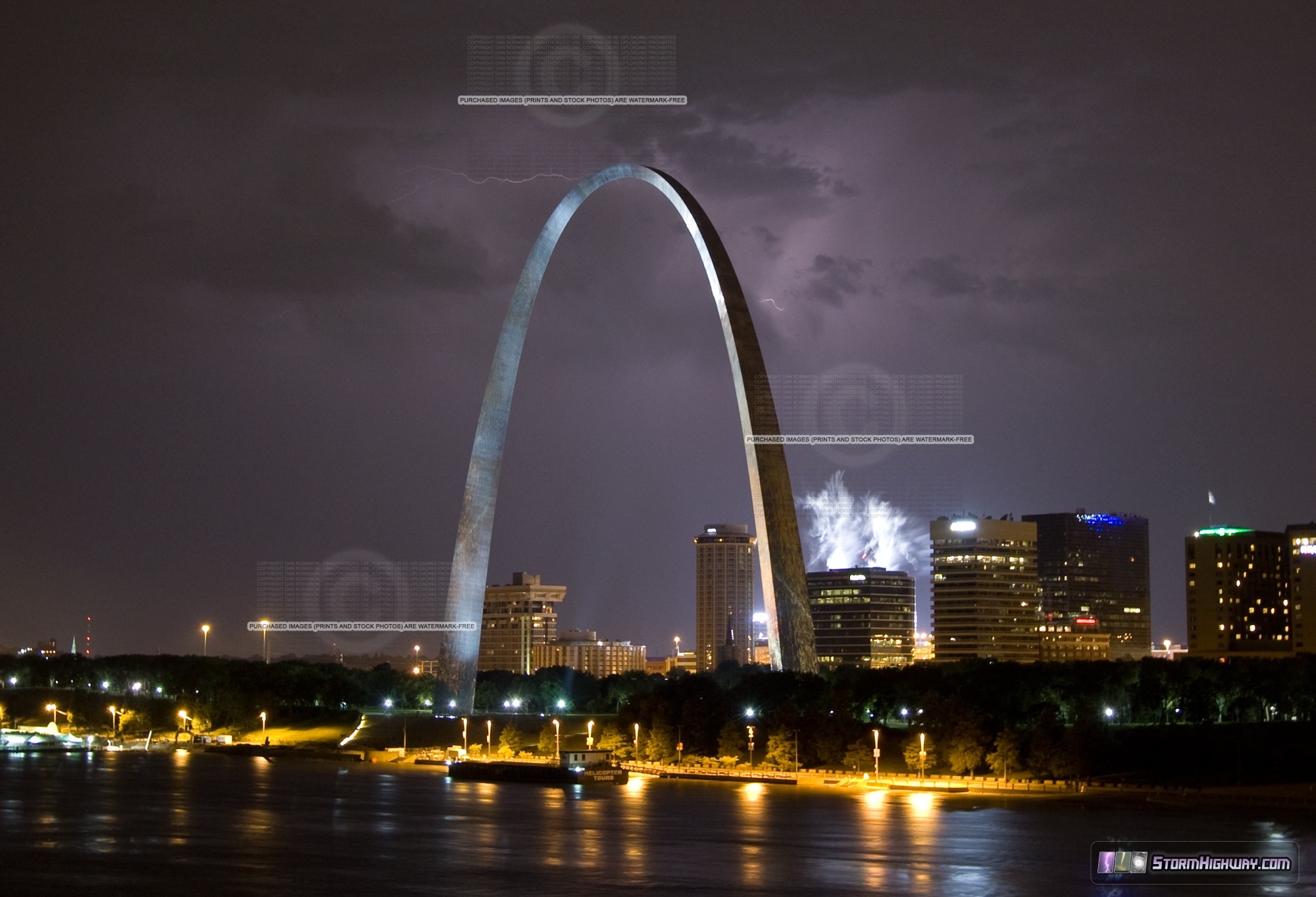 Lightning and fireworks with the Gateway Arch - July 8, 2014