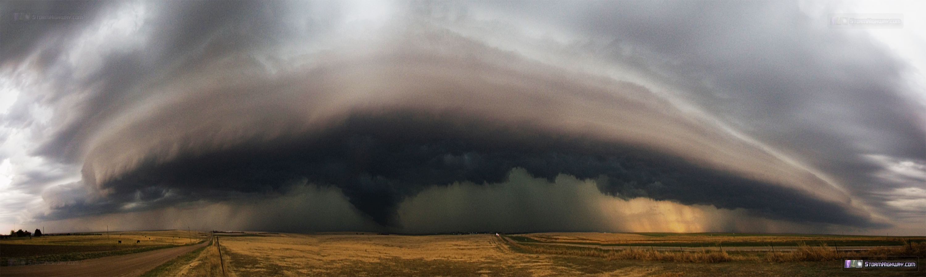 Severe squall line, Cheyenne Wells, CO - May 22, 2014