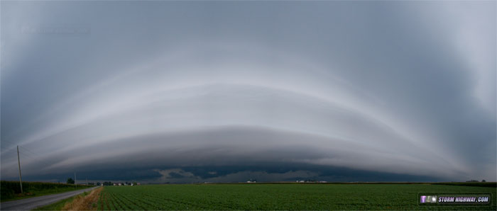 Shelf cloud at St. Rose, IL