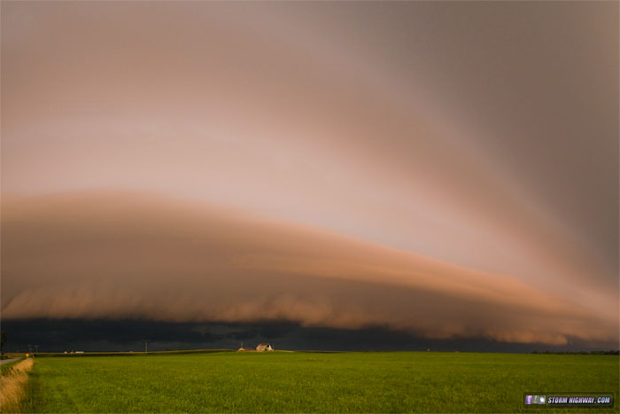 Shelf cloud at Pocahontas, IL