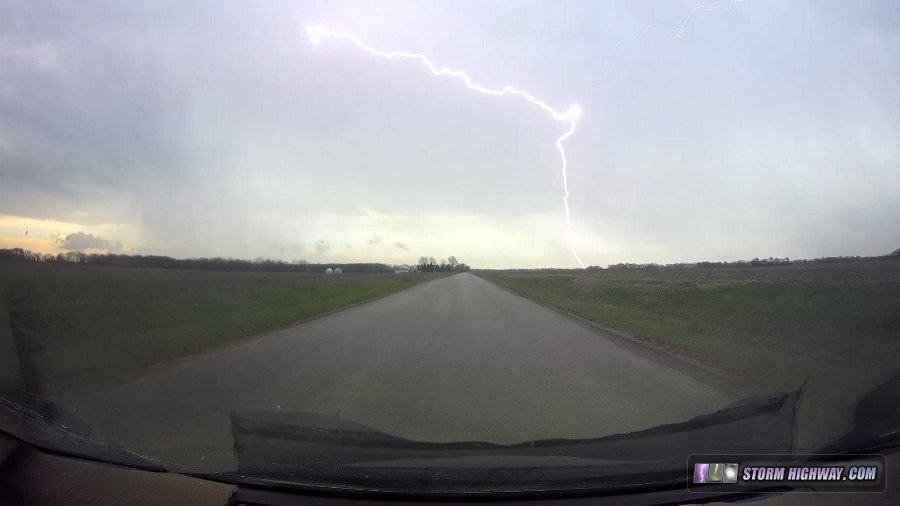 Hillsboro, IL lightning