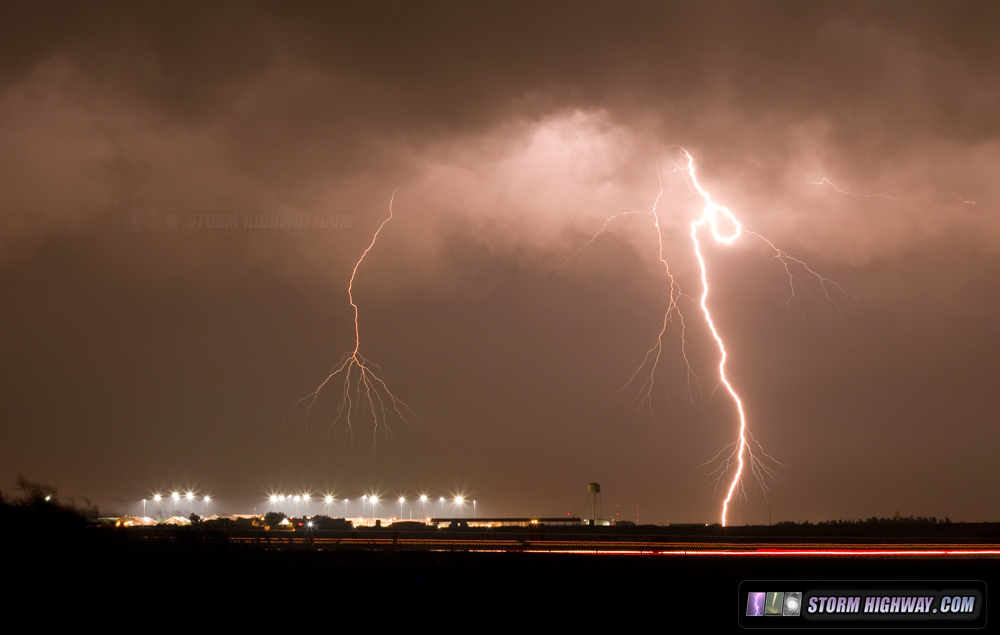 Upward lightning in Oklahoma City - May 18, 2017