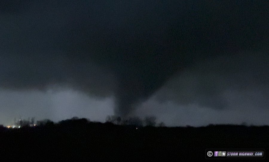Wheatfield, Indiana tornado intensifies on March 10, 2026
