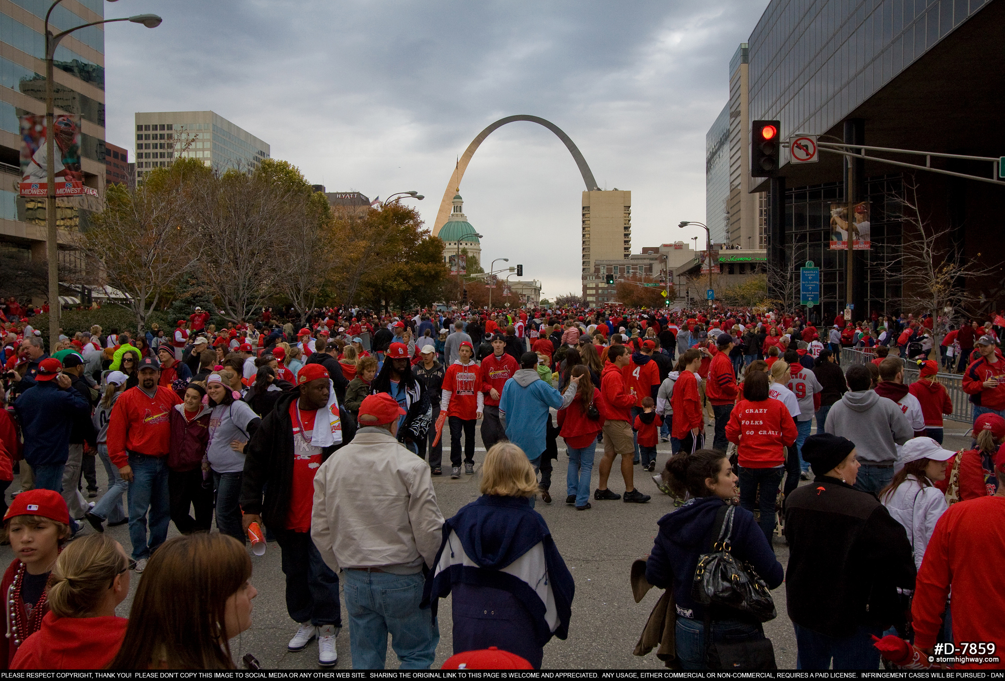 The Gateway Arch over Cardinals fans