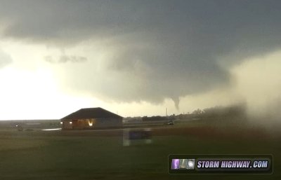 Tornado north of Dodge City