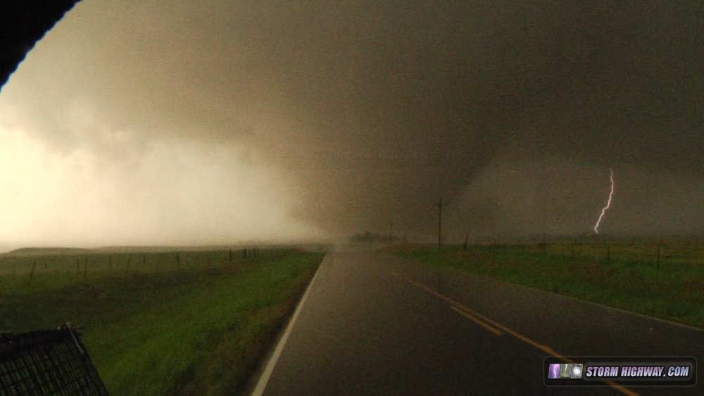 Tornado and lightning 1