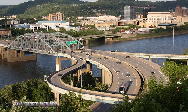 Storm Highway :: The Eugene A. Carter (Oakwood, Fort Hill) Bridge