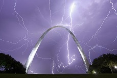 Gateway Arch Lightning Show