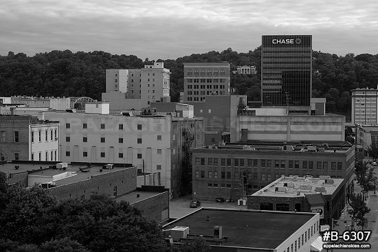 Midtown view south, black and white