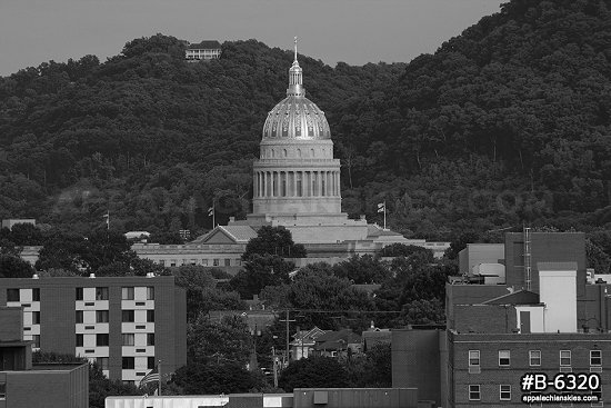 Capitol long view, black and white