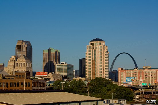 Downtown St. Louis in the late afternoon sun on a clear day