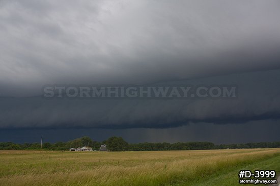 Dark severe thunderstorm clouds approaching