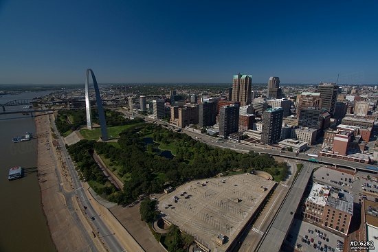 Aerial photo of the north view of downtown St. Louis and the Gateway Arch