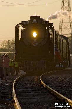 UP 844 at sunset in St. Louis