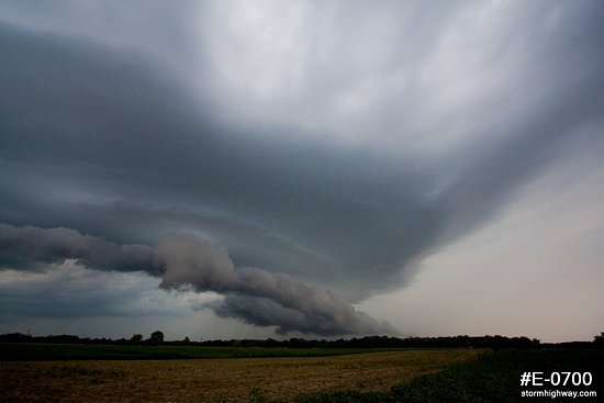 Severe thunderstorm over Indiana prairie