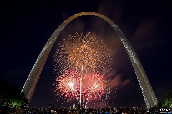 Arch on the 4th of July
