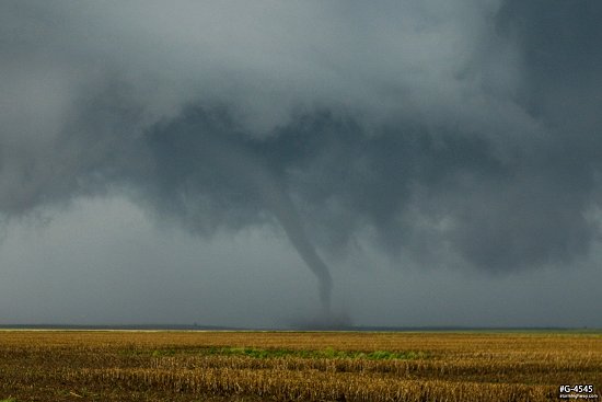 Contorted rope tornado near Dodge City, Kansas