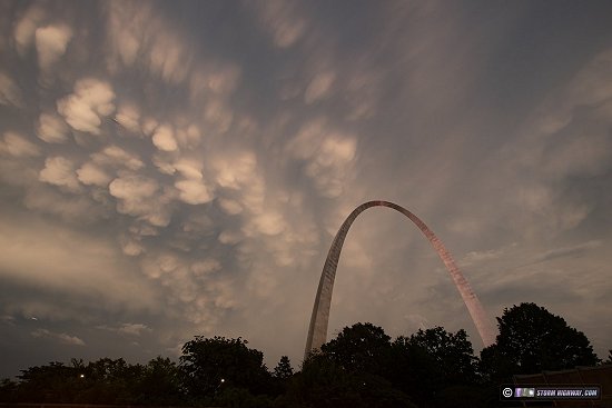 Mammatus clouds over the Gateway Arch