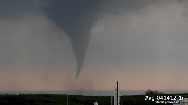 Classic tornado in northwestern Oklahoma