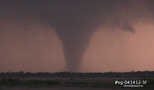 Large tornado at dusk in northwestern Oklahoma