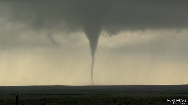 Narrow tornado near McLean, Texas