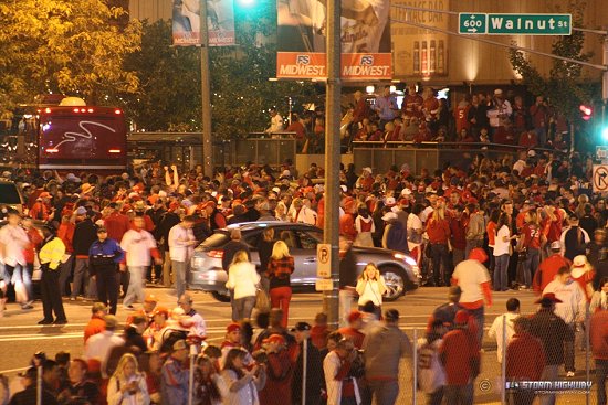 Fans fill streets after Game 7